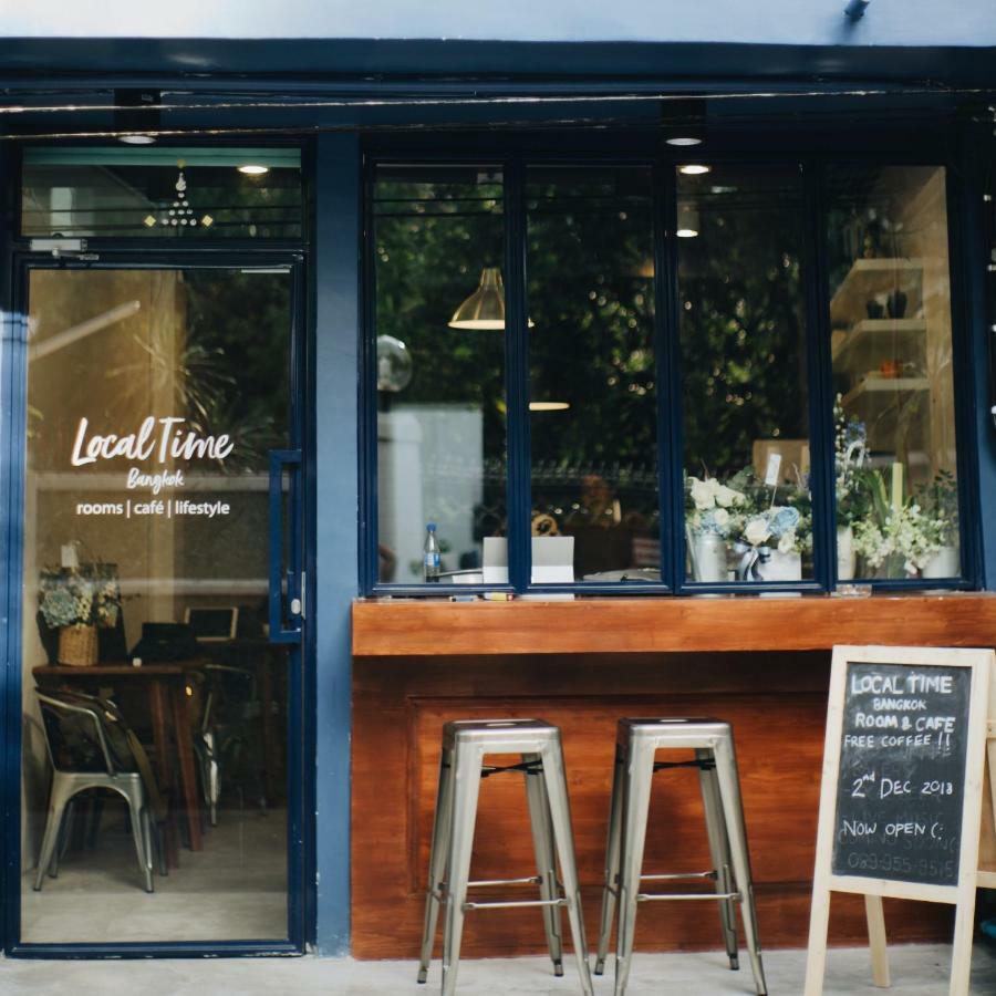 Local Time Bangkok Hostel Exterior photo